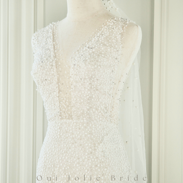 pearl and tulle wedding dress